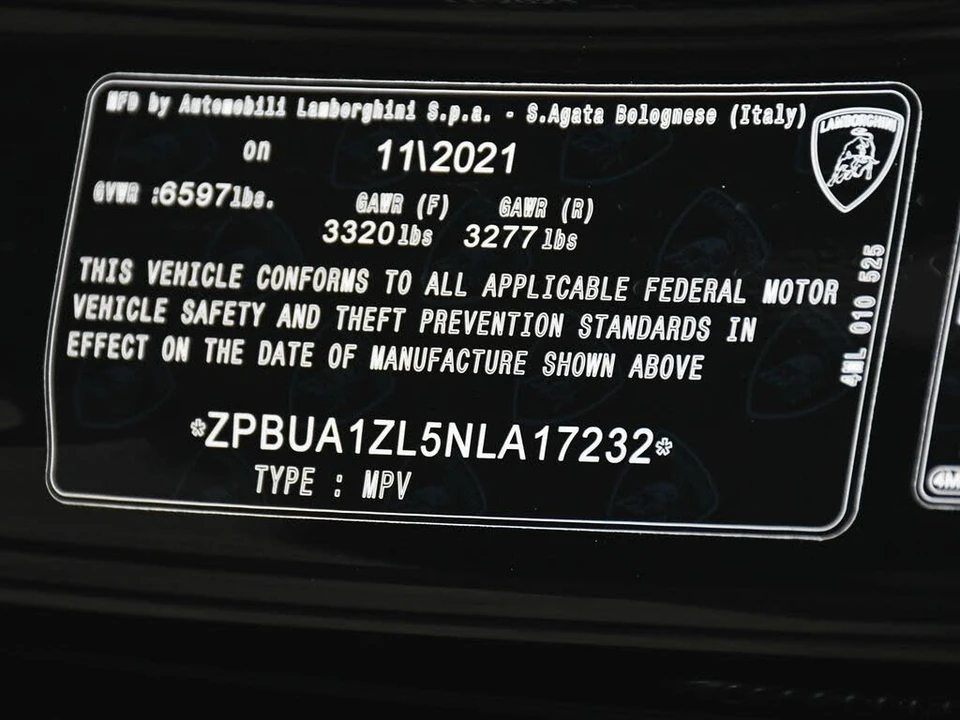2022 Lamborghini Urus - Image 24 of 31