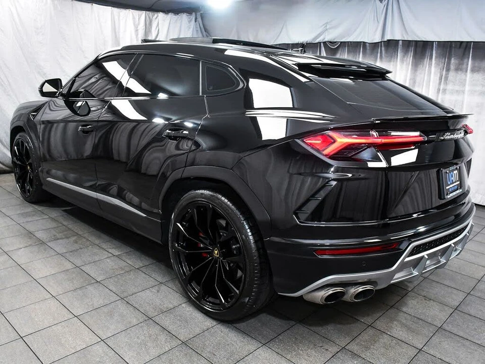 2022 Lamborghini Urus - Image 4 of 31