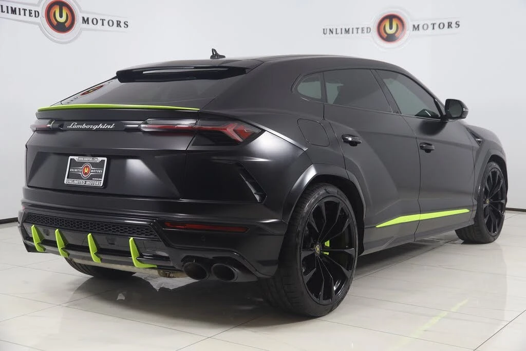 2022 Lamborghini Urus - Image 3 of 31