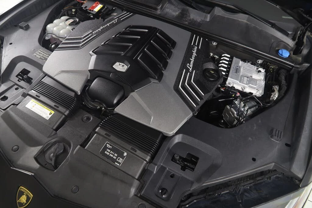 2022 Lamborghini Urus - Image 31 of 31