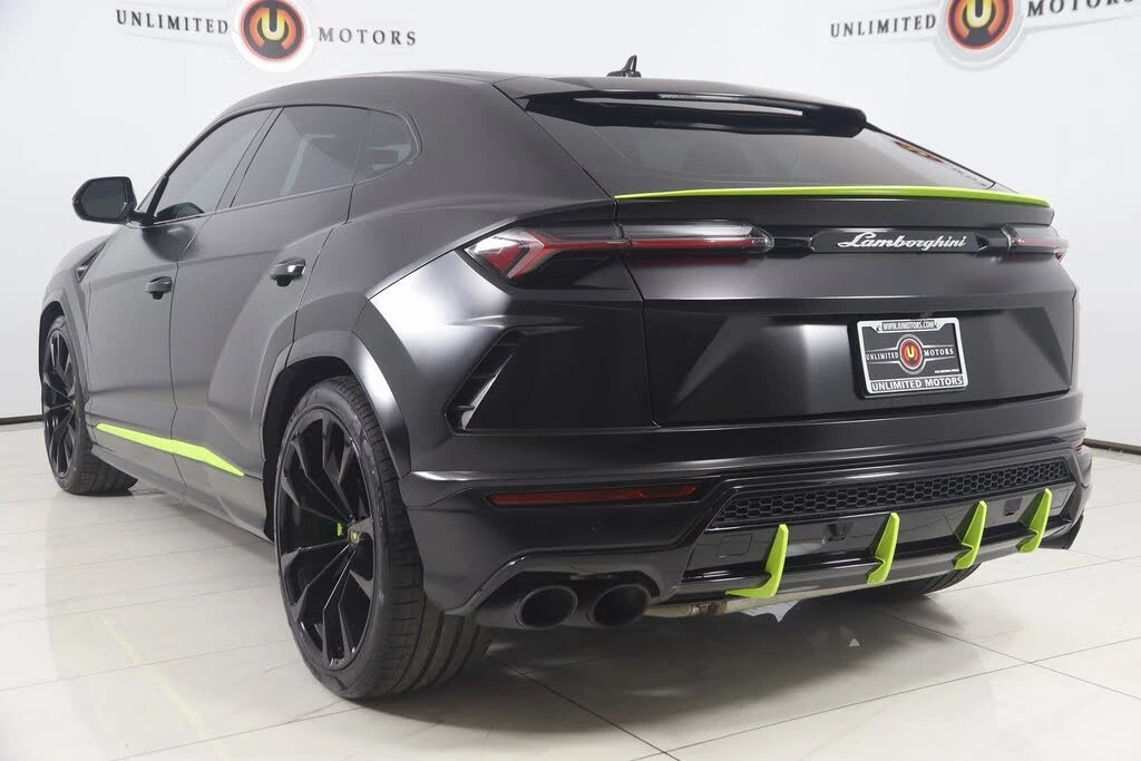 2022 Lamborghini Urus - Image 4 of 31