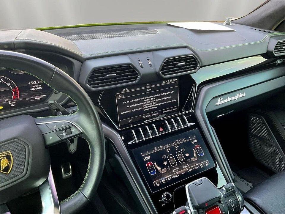 2022 Lamborghini Urus - Image 9 of 31