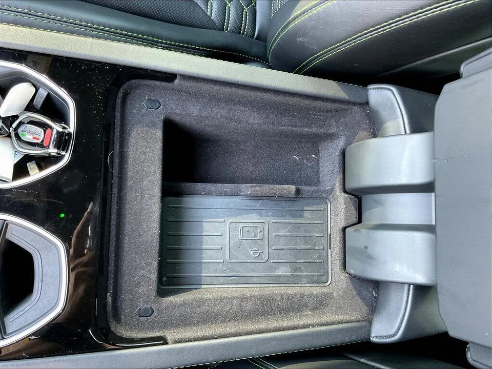 2022 Lamborghini Urus - Image 15 of 31