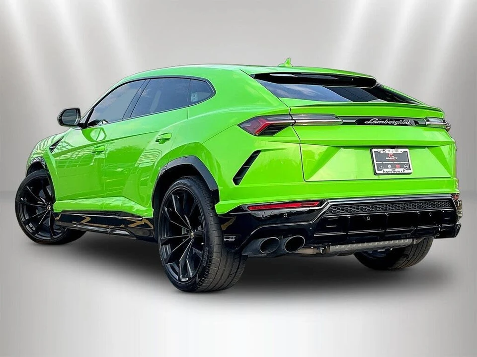 2022 Lamborghini Urus - Image 4 of 31