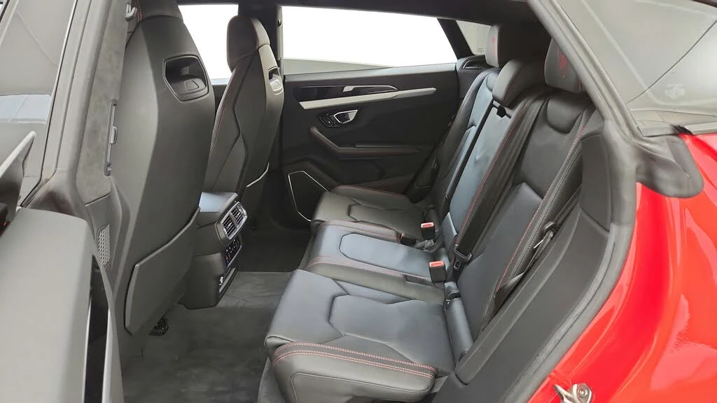 2022 Lamborghini Urus - Image 23 of 31