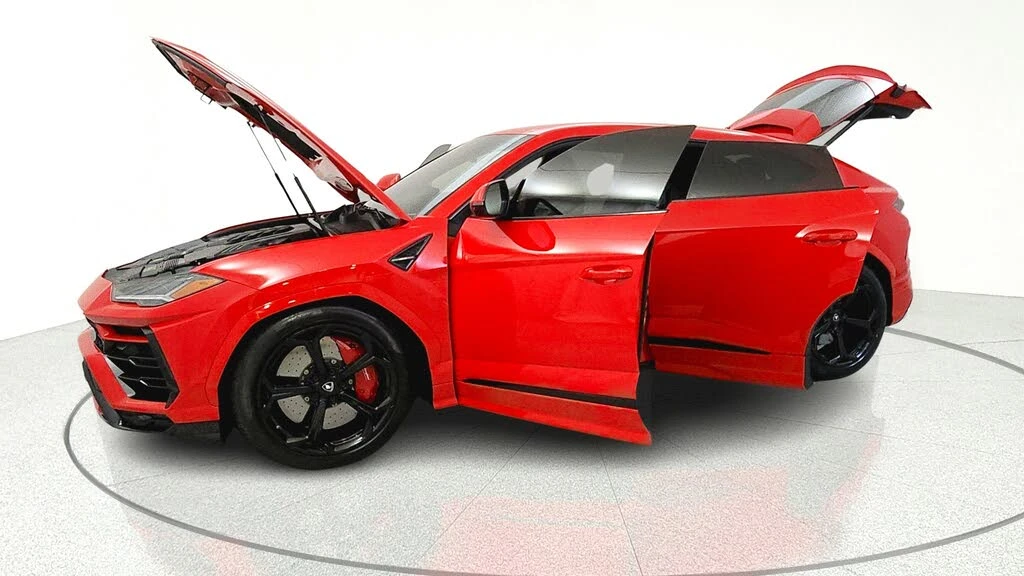 2022 Lamborghini Urus - Image 11 of 31