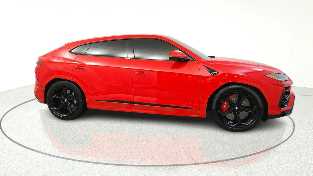 2022 Lamborghini Urus - Image 8 of 31