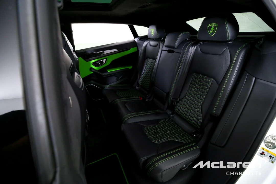 2022 Lamborghini Urus - Image 17 of 31