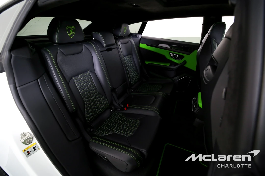2022 Lamborghini Urus - Image 24 of 31