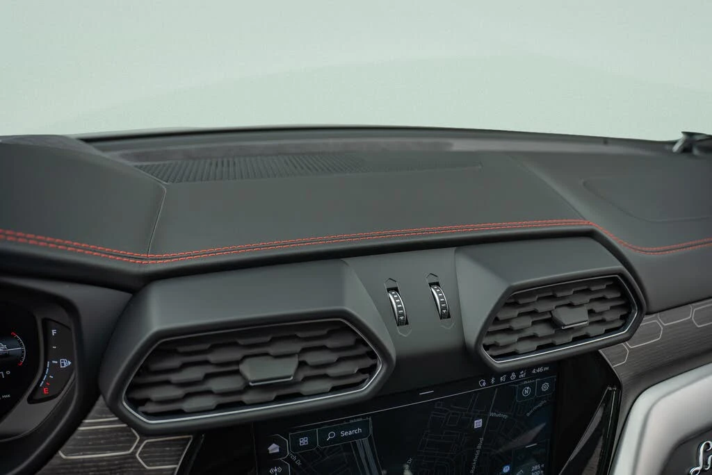 2022 Lamborghini Urus - Image 23 of 28