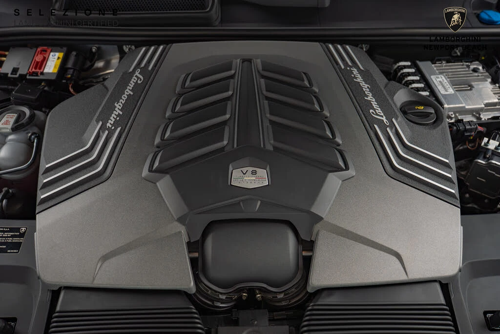 2022 Lamborghini Urus - Image 8 of 28
