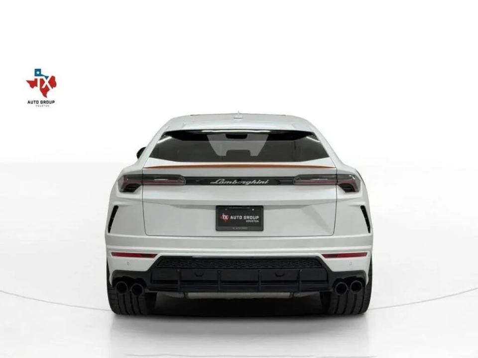 2022 Lamborghini Urus - Image 7 of 31