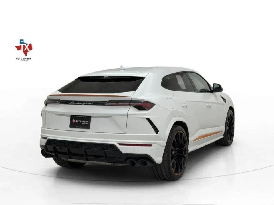 2022 Lamborghini Urus - Image 5 of 31