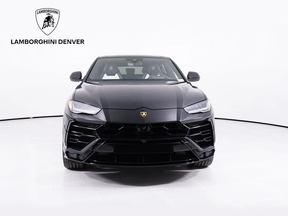 2022 Lamborghini Urus - Image 11 of 31