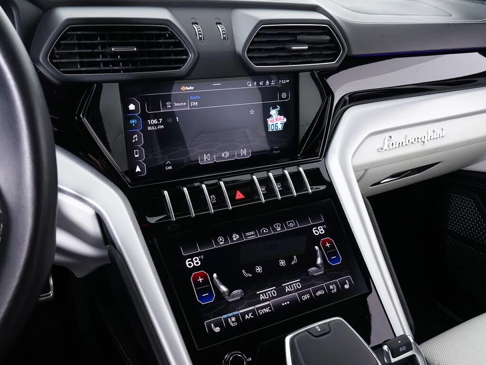 2022 Lamborghini Urus - Image 30 of 31