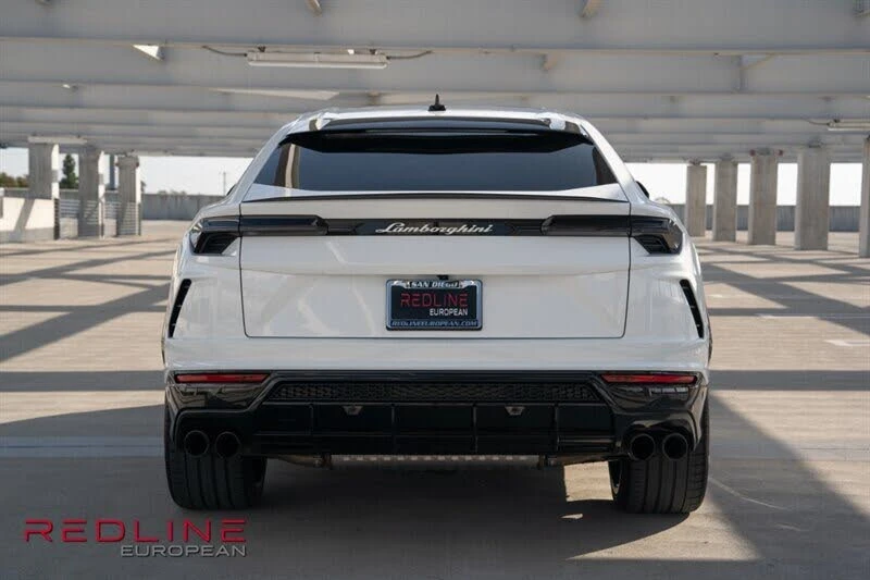 2022 Lamborghini Urus - Image 7 of 31