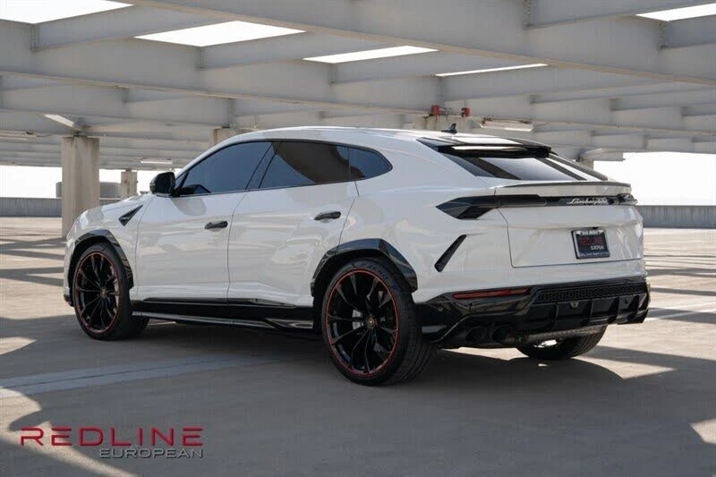 2022 Lamborghini Urus - Image 9 of 31