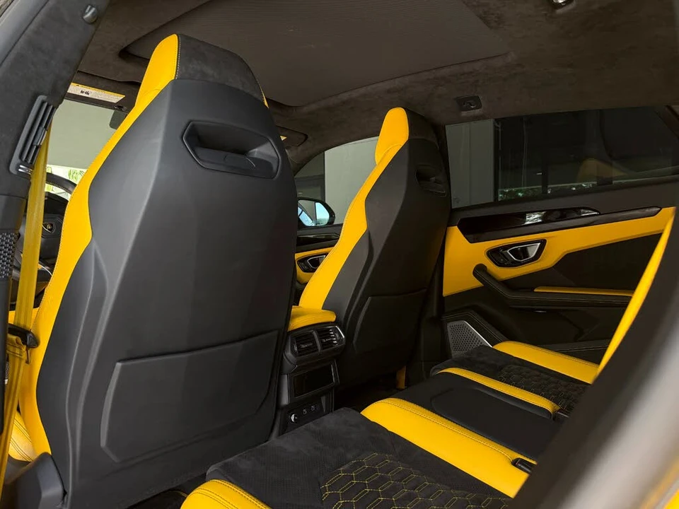 2022 Lamborghini Urus - Image 29 of 31