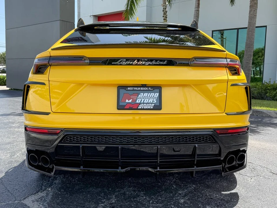 2022 Lamborghini Urus - Image 20 of 31
