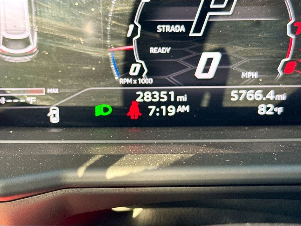 2022 Lamborghini Urus - Image 12 of 31