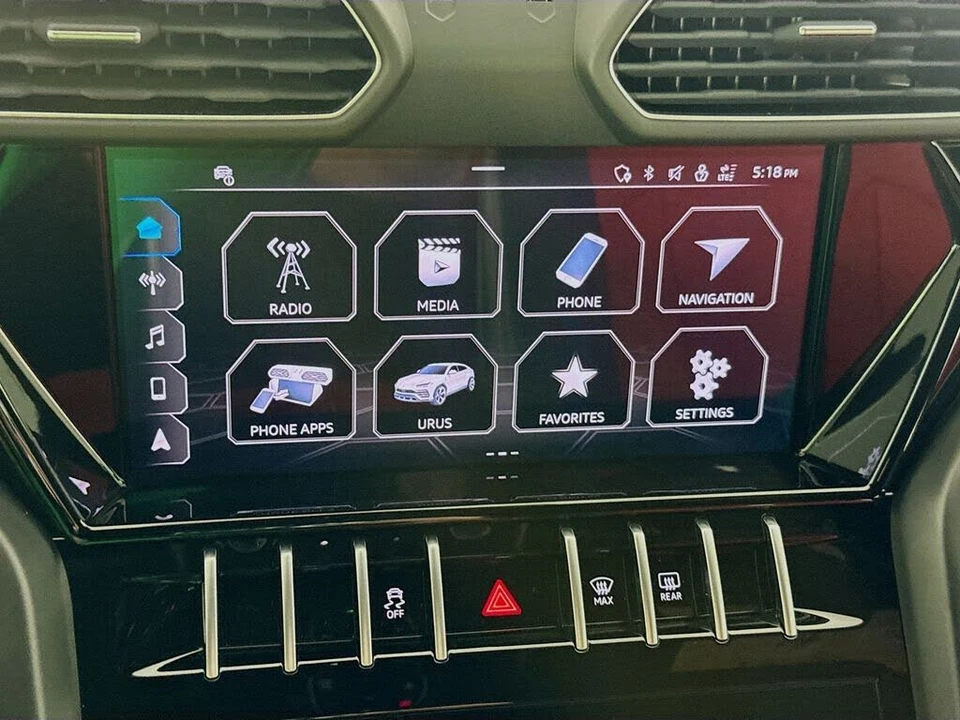 2022 Lamborghini Urus - Image 15 of 31
