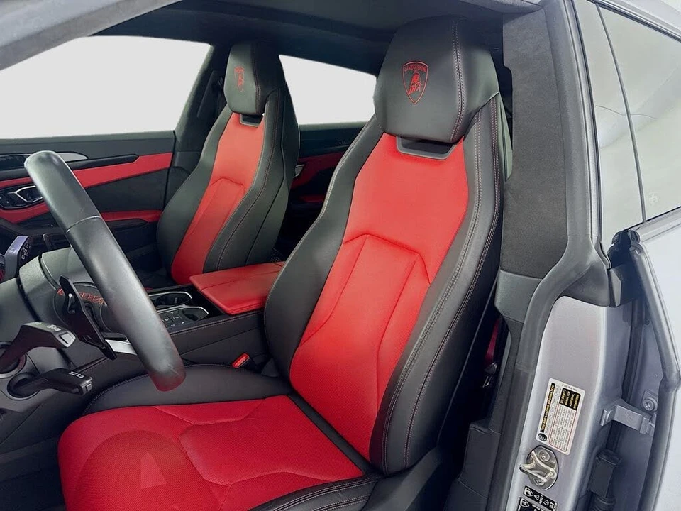 2022 Lamborghini Urus - Image 22 of 31