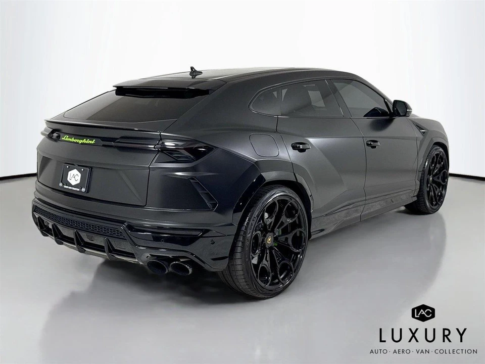 2022 Lamborghini Urus - Image 6 of 6