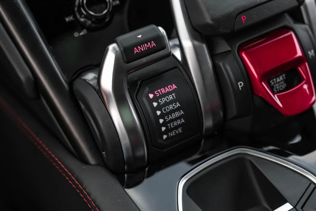 2022 Lamborghini Urus - Image 29 of 31