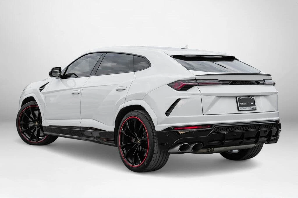 2022 Lamborghini Urus - Image 8 of 31