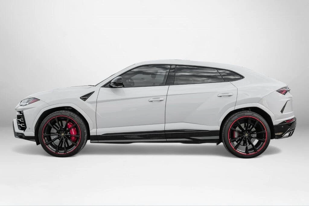 2022 Lamborghini Urus - Image 9 of 31