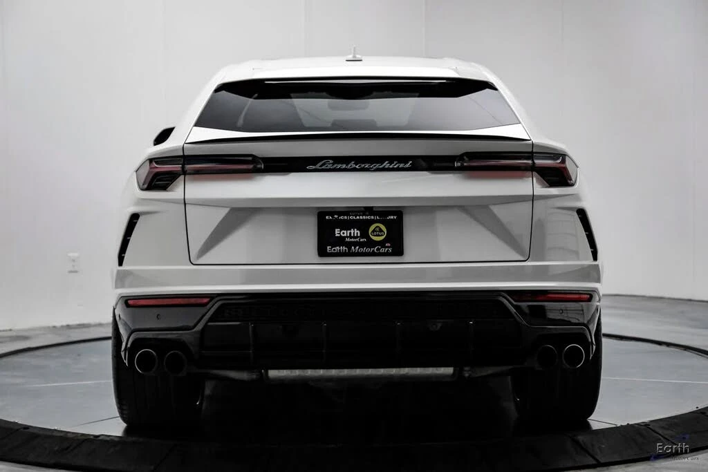 2022 Lamborghini Urus - Image 14 of 31