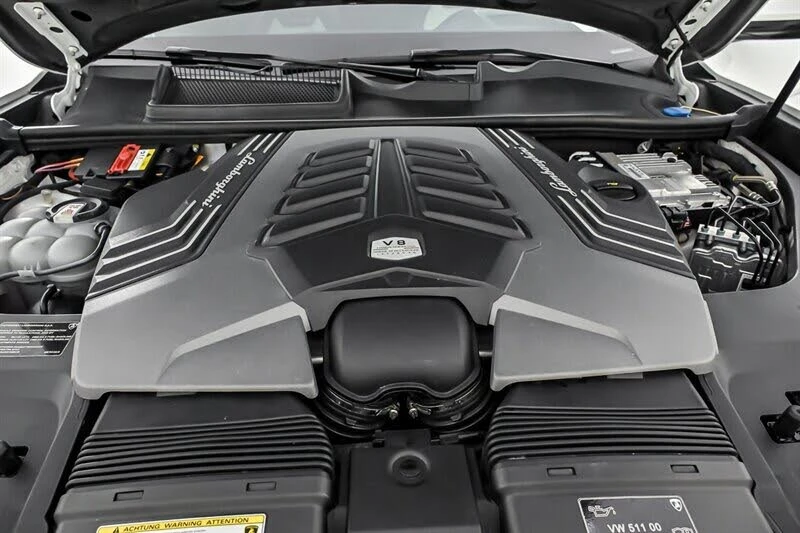 2022 Lamborghini Urus - Image 13 of 31