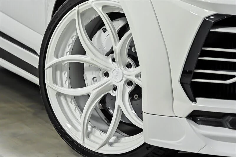 2022 Lamborghini Urus - Image 4 of 31
