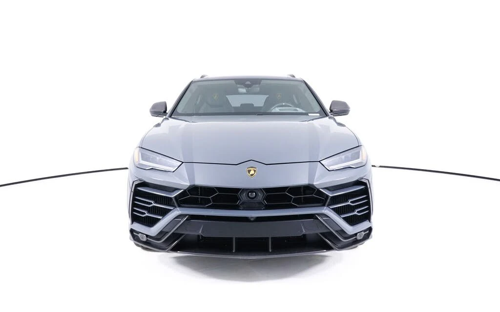 2022 Lamborghini Urus - Image 10 of 30
