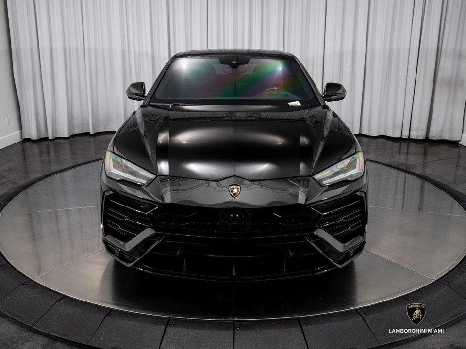 2022 Lamborghini Urus - Image 3 of 31