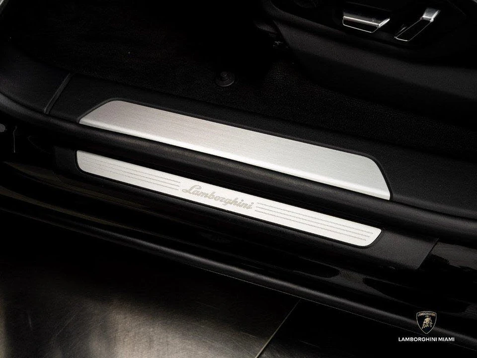 2022 Lamborghini Urus - Image 20 of 31