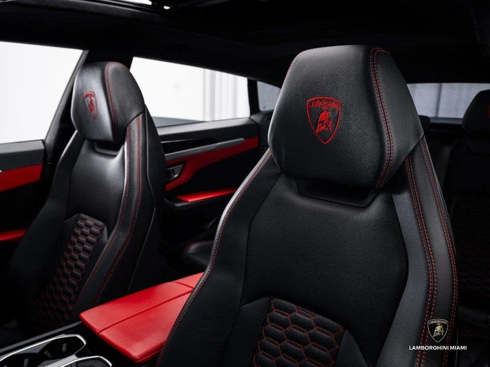 2022 Lamborghini Urus - Image 29 of 31