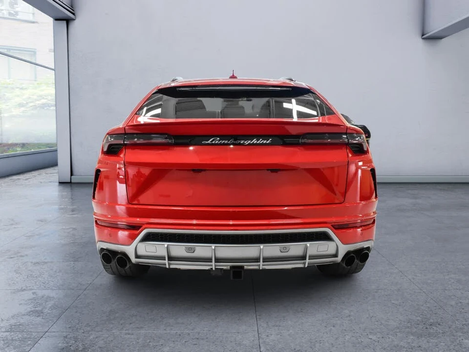 2022 Lamborghini Urus - Image 5 of 31