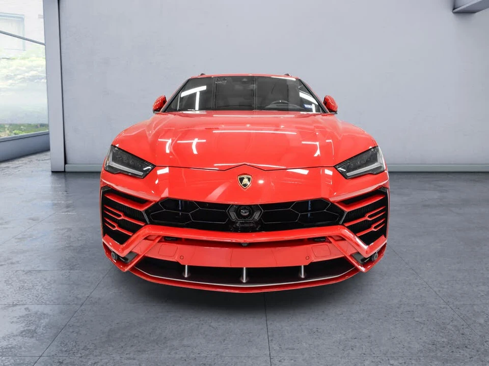 2022 Lamborghini Urus - Image 9 of 31