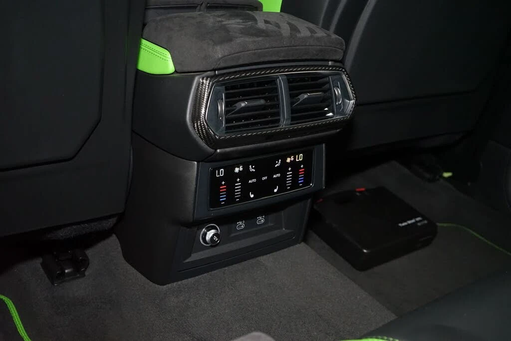 2022 Lamborghini Urus - Image 23 of 31