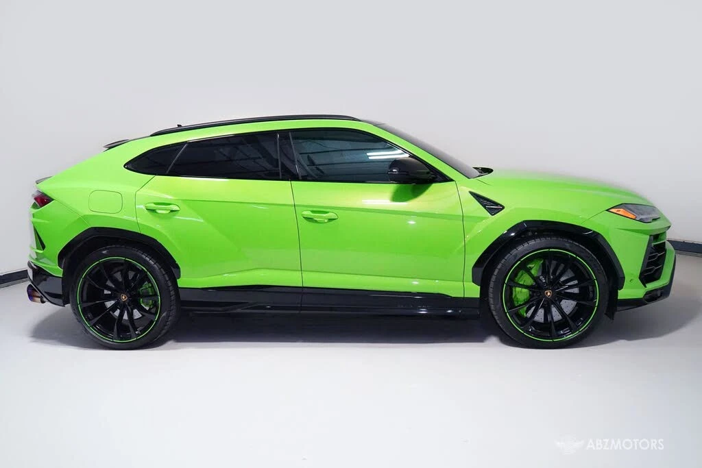 2022 Lamborghini Urus - Image 3 of 31