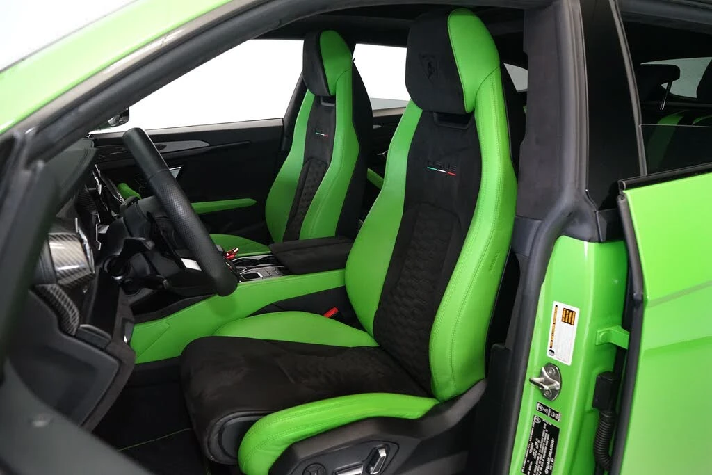 2022 Lamborghini Urus - Image 9 of 31
