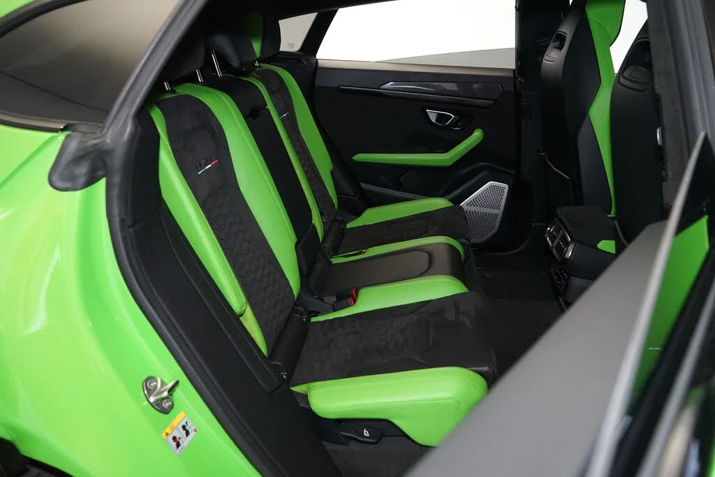 2022 Lamborghini Urus - Image 22 of 31