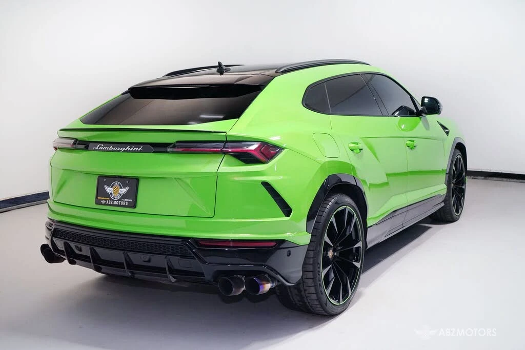 2022 Lamborghini Urus - Image 5 of 31