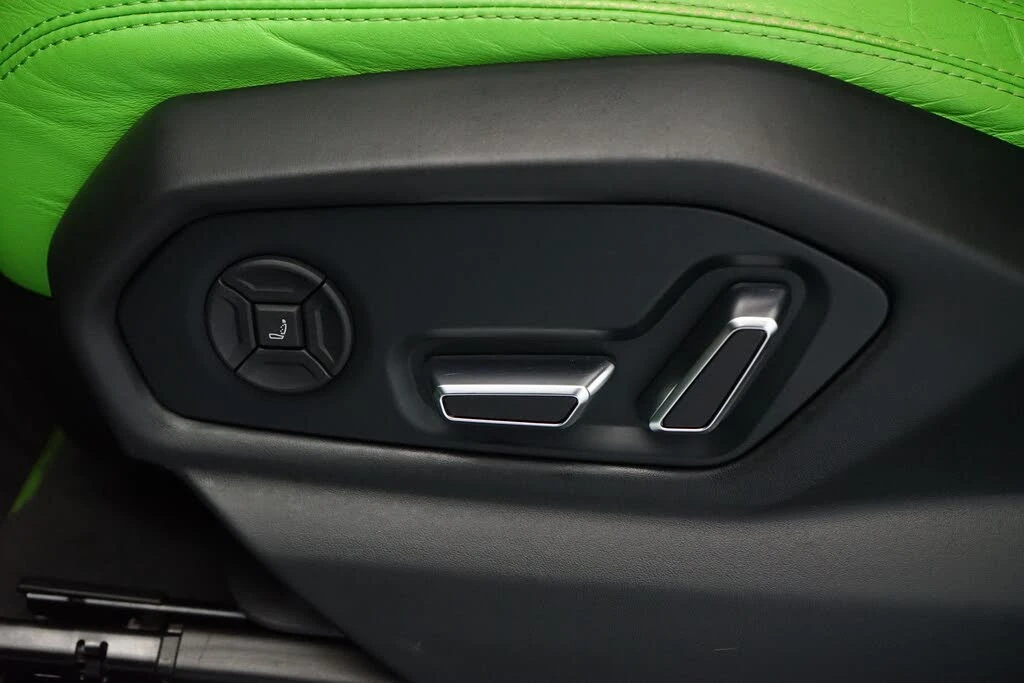 2022 Lamborghini Urus - Image 31 of 31