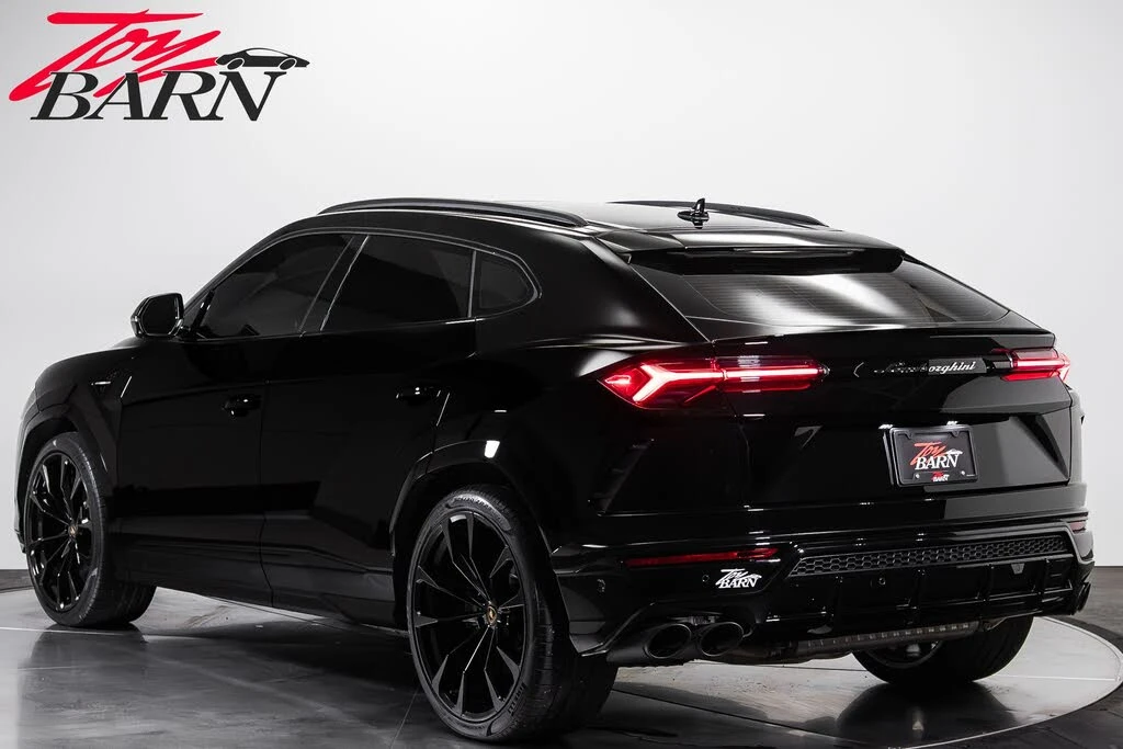 2022 Lamborghini Urus - Image 3 of 31
