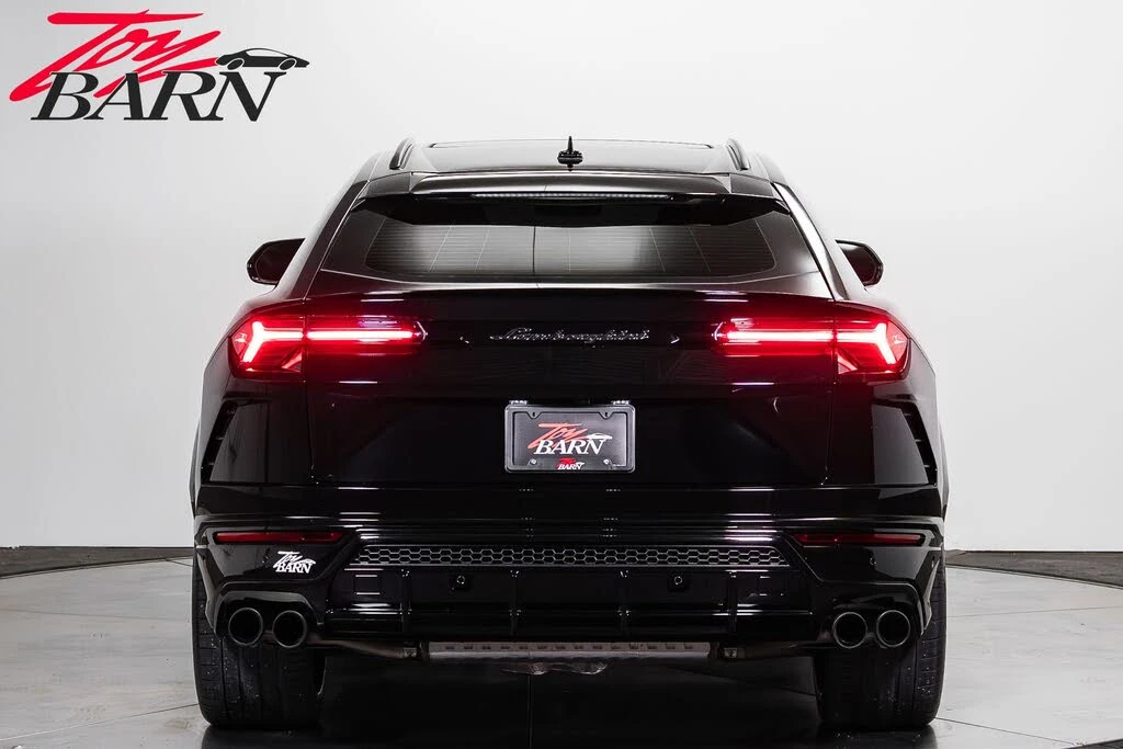 2022 Lamborghini Urus - Image 4 of 31