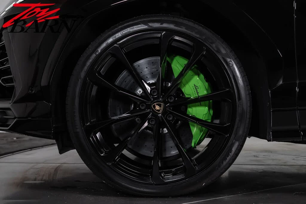 2022 Lamborghini Urus - Image 15 of 31