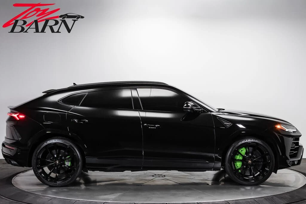 2022 Lamborghini Urus - Image 6 of 31