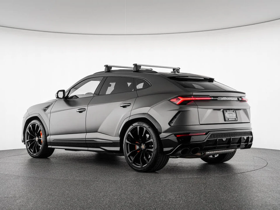 2022 Lamborghini Urus - Image 3 of 31
